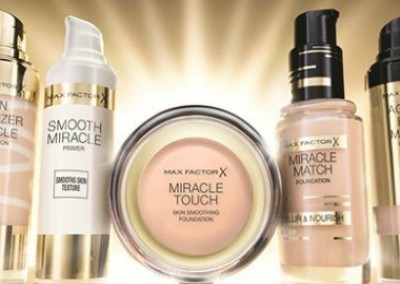 The Beauty Crew tries...the Max Factor Miracle Collection