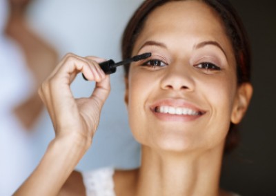 Are You Using This Mascara Wand Wrong?