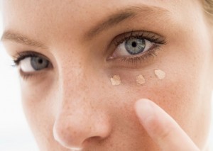 Do you need to conceal pores, fine lines AND dark circles?