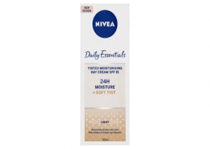 NIVEA Daily Essentials Tinted Moisturising Day Cream Review