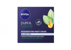NIVEA Pure & Natural Regenerating Night Cream Reviews