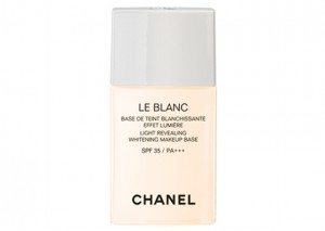 Chanel Le Blanc Light Revealing Whitening Makeup Base SPF 35 Review
