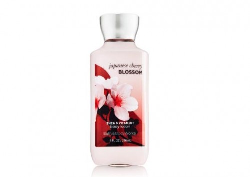Bath and Body Works Japanese Cherry Blossom Body Lotion Review
