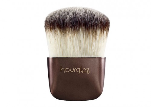 Hourglass Cosmetics Ambient Powder Brush Review